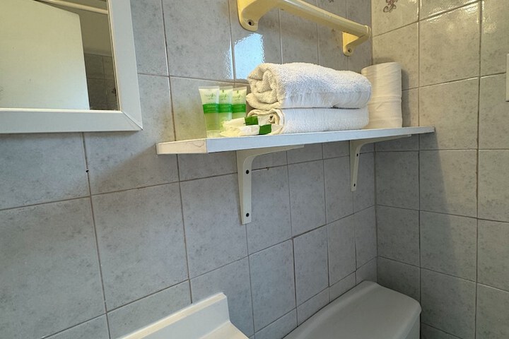 Room 20 of 23