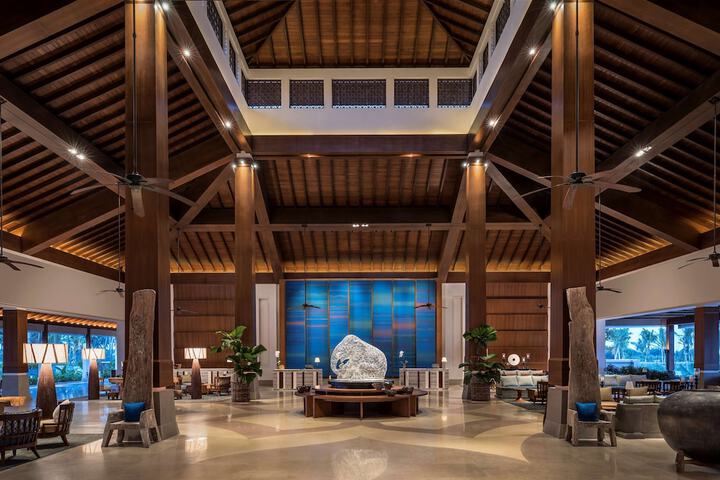 Lobby Photos