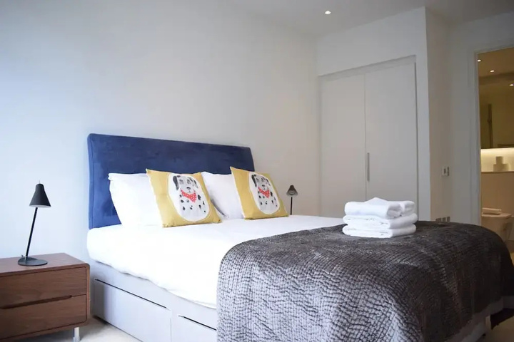 Room 3 of 14