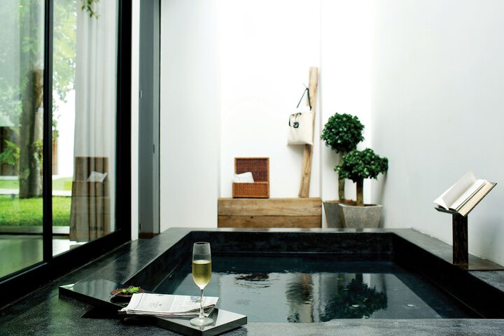 Bathroom Interior Photo