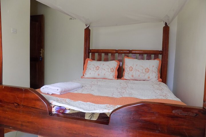 Room 5 of 31