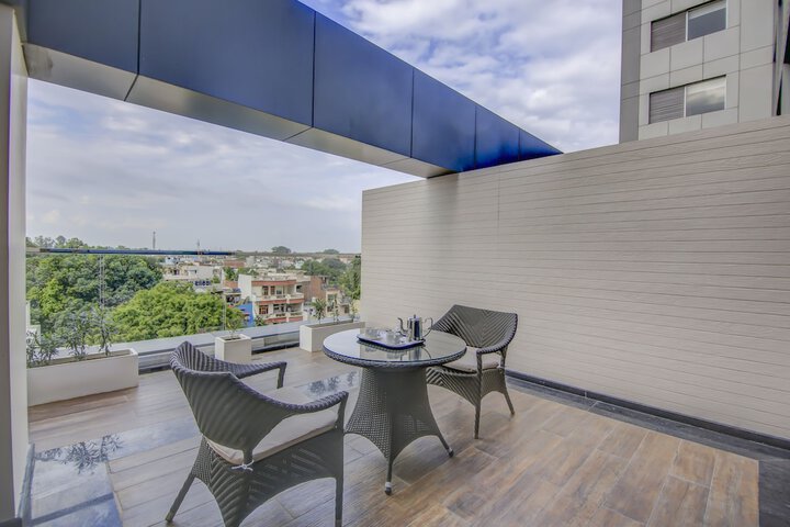 Terrace/Patio 58 of 140