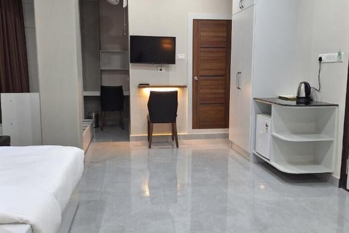 Room 13 of 58