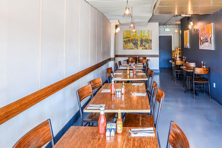 Breakfast area
