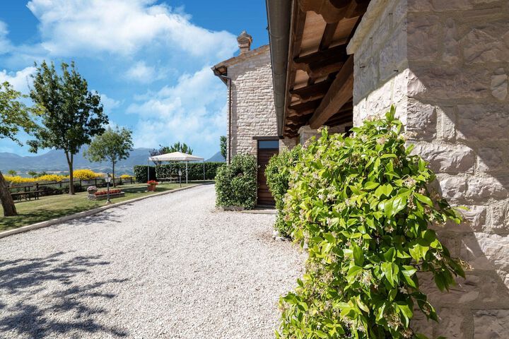 Hotel 32 of 41
