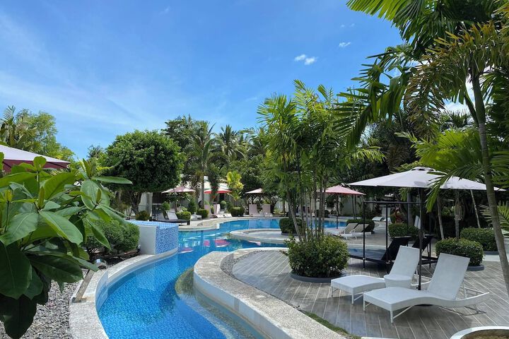 Pool 62 of 90