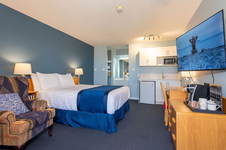Room 4 of 71