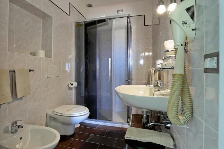 Bathroom Interior Photo