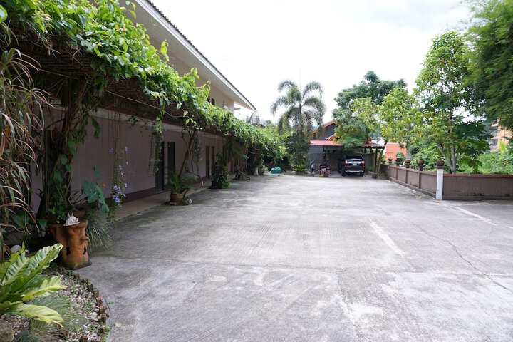 Property Grounds 26 of 36