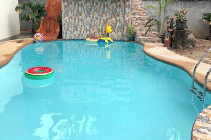 Pool 36 of 41
