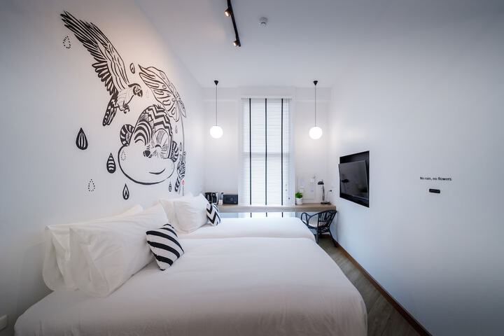 Room 17 of 58