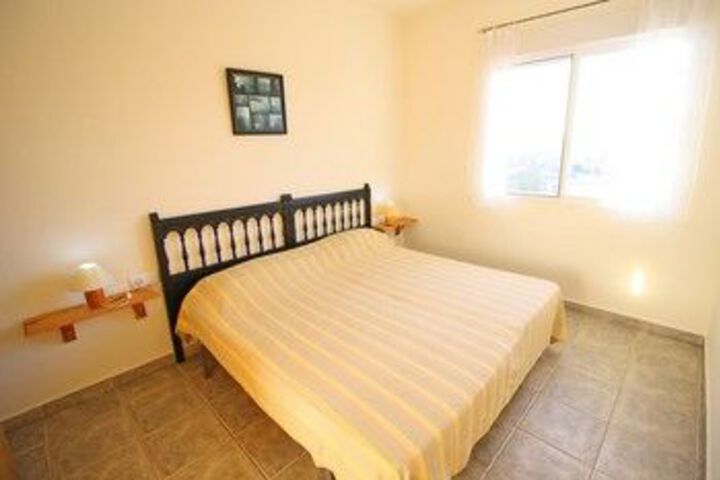 Room 16 of 22
