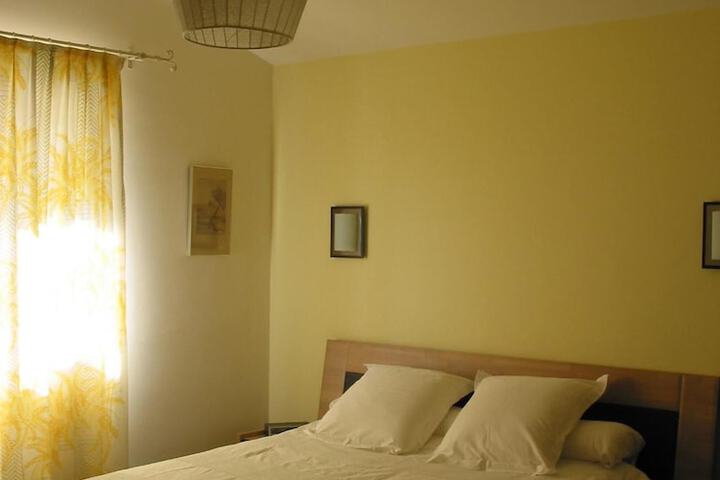 Room 10 of 54