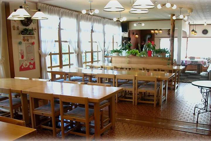 Dining Photos