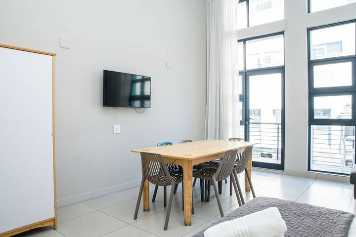 Room 92 of 148