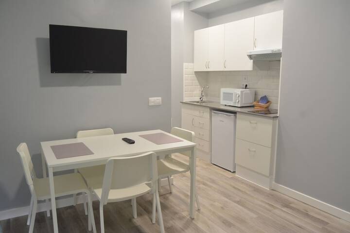 Room 14 of 26