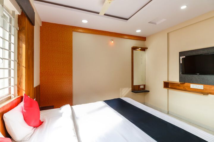 Room 7 of 22