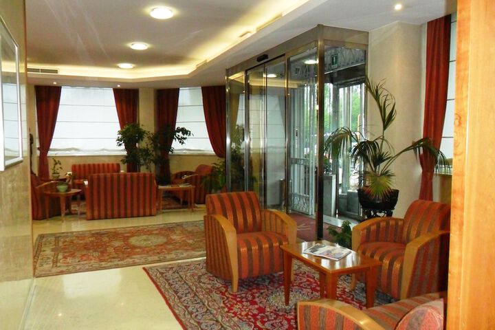 Lobby Photos