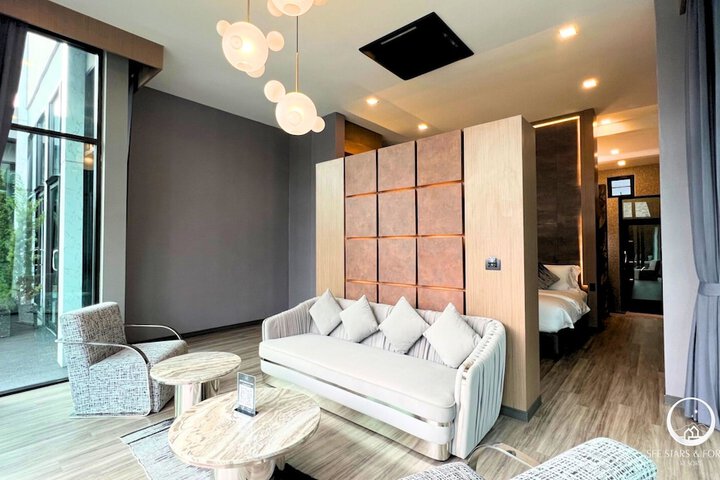 Room 59 of 255