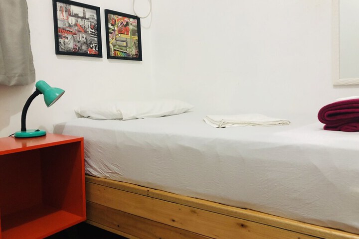 Room 12 of 29