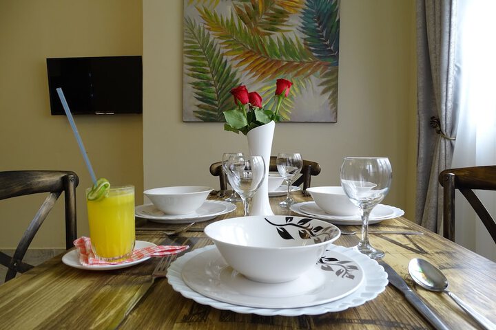Dining 82 of 104
