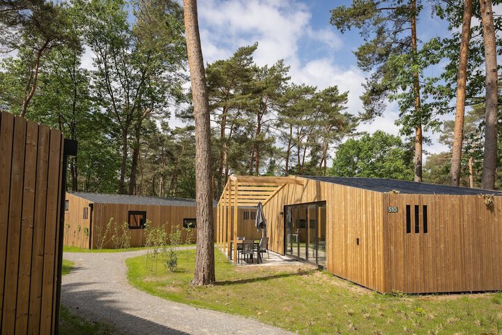 Chalet Near Eindhoven in a Green Oasis in Mierlo