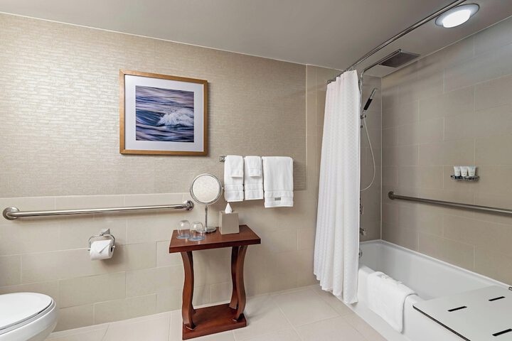 Room 25 of 63