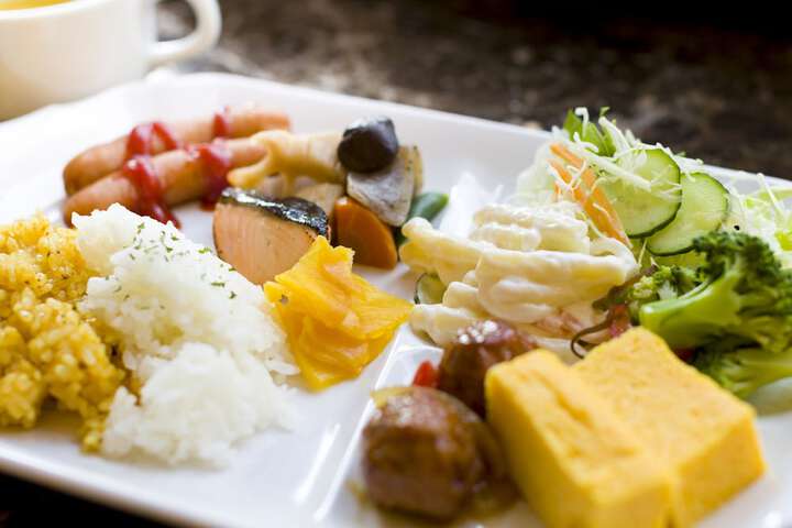 Breakfast meal
