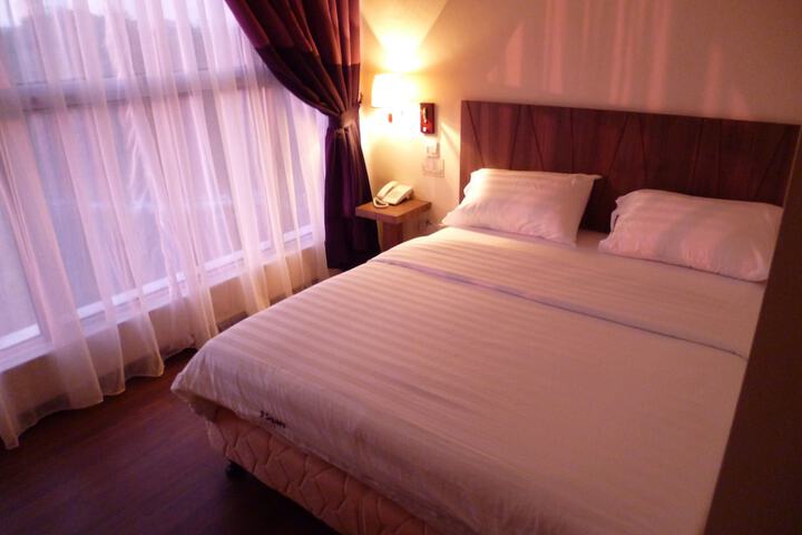 Room 14 of 35