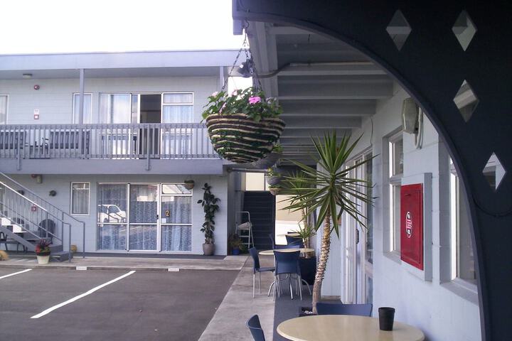 Property Grounds 22 of 27