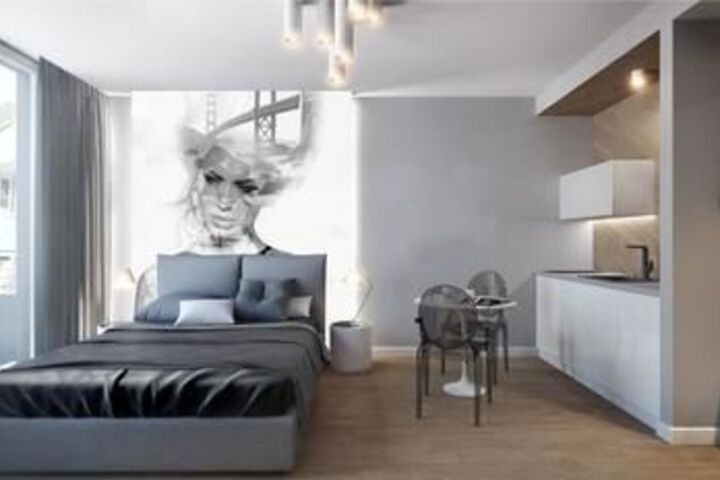 Room 56 of 76