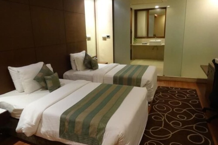 Room 28 of 56