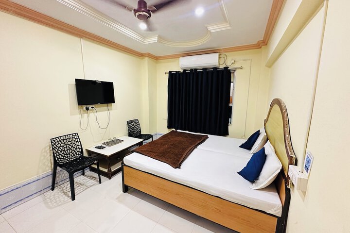 Room 10 of 22