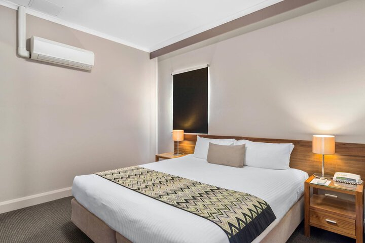 Room 19 of 57