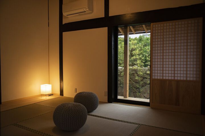 Room 6 of 22