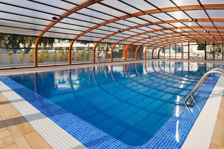 Pool Hotel
