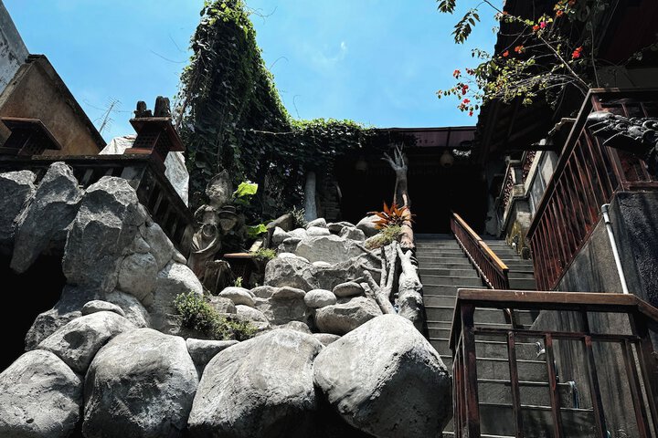Hotel 16 of 16