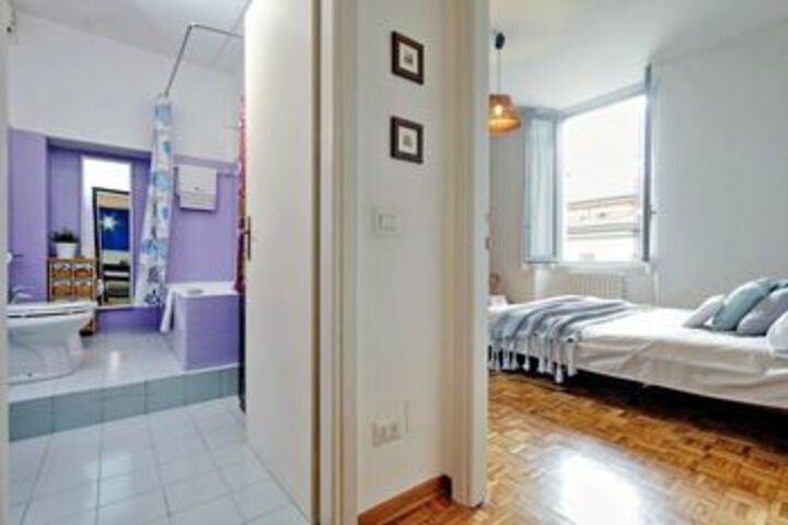 Room 42 of 71