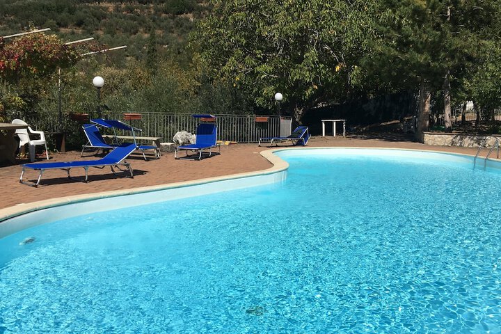 Pool 38 of 206