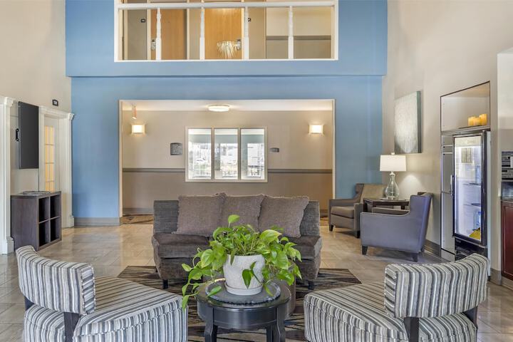 Lobby Photos