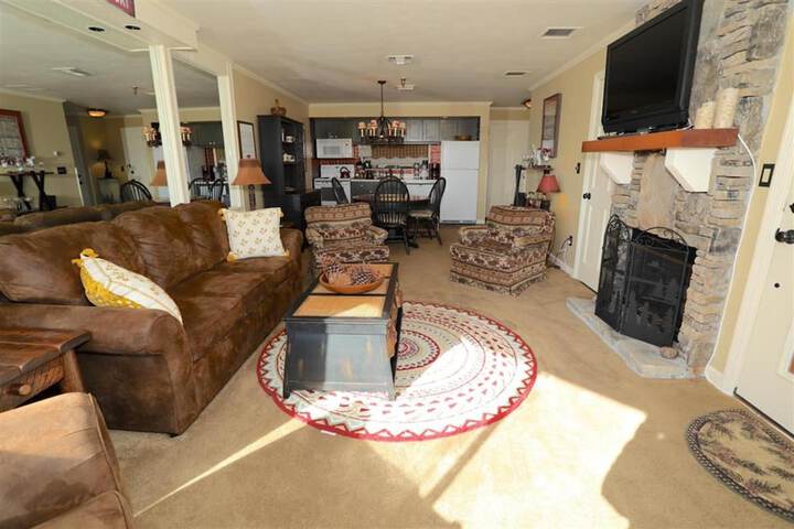 1 Bedroom Condo Villa Queen Bed Sofa (105 of 252)