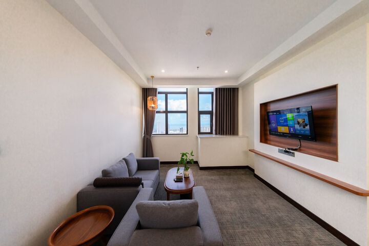 Room 29 of 48