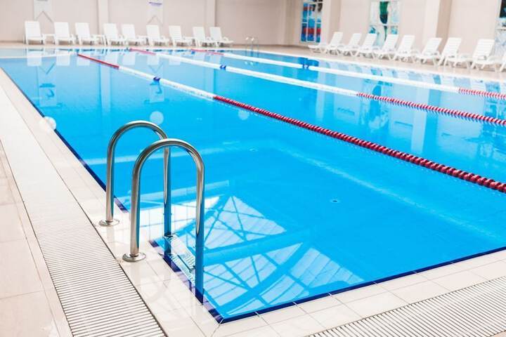 Pool 15 of 26