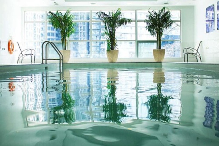 Pool 70 of 95