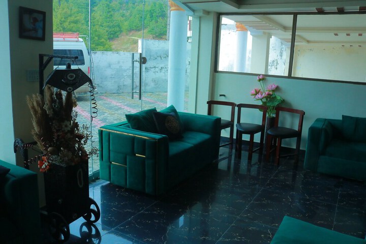 Hotel Interior 6 of 41