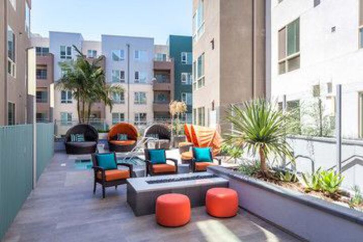 Terrace/Patio 31 of 32
