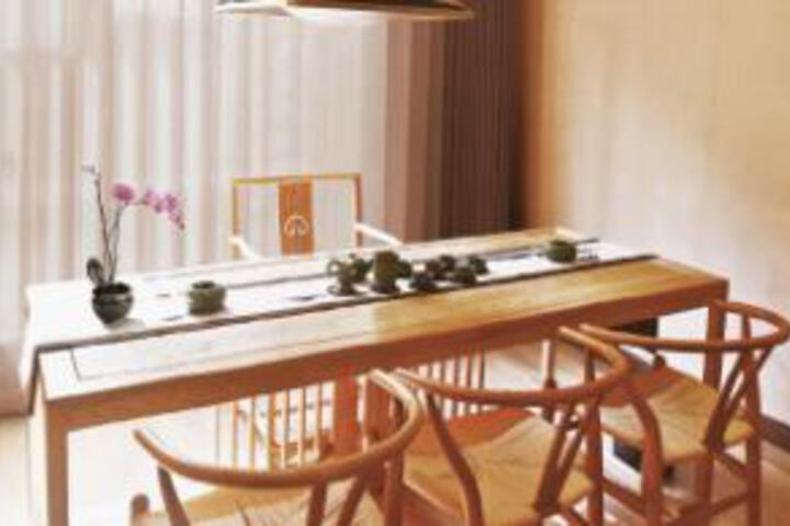 Tang Poetry Journey Hotel (Xinchang Dafosi Branch)