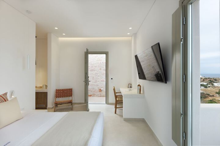 Room 70 of 226