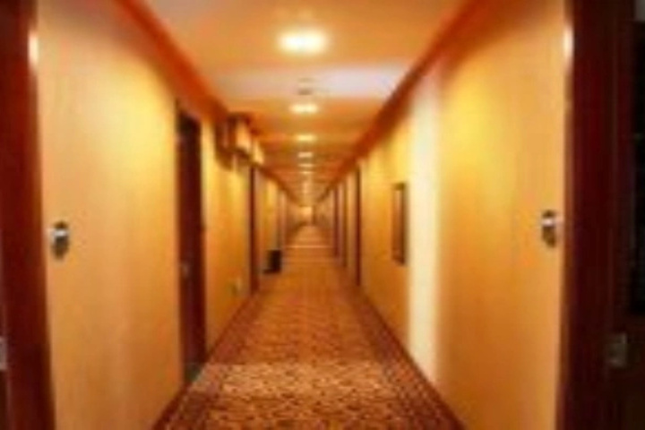 Super 8 Hotel Shanghai Yi Xian Lu
