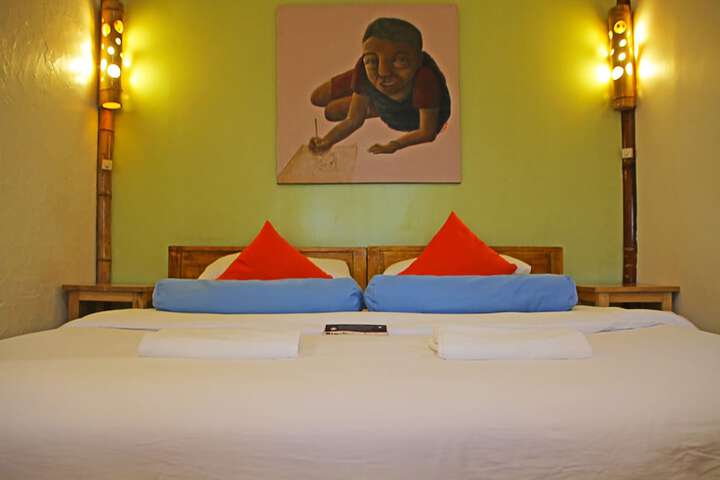 Room 12 of 74